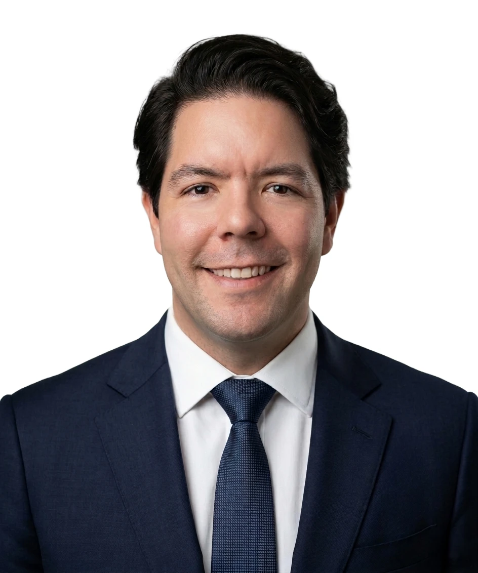Pablo Guttiérez, Director